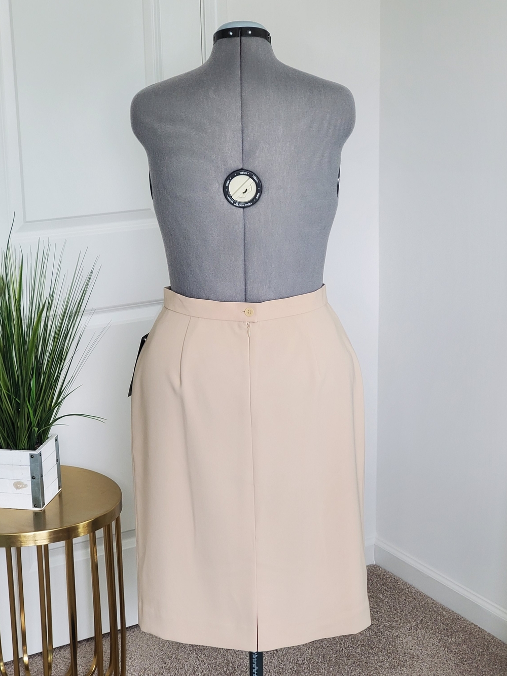 Jones New York Women's Pencil Skirt, Beige (Size 12) - Picture 3 of 6